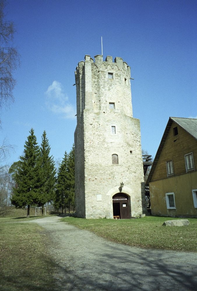 Porkuni Fortress Gate Tower, current Paemuuseum building
