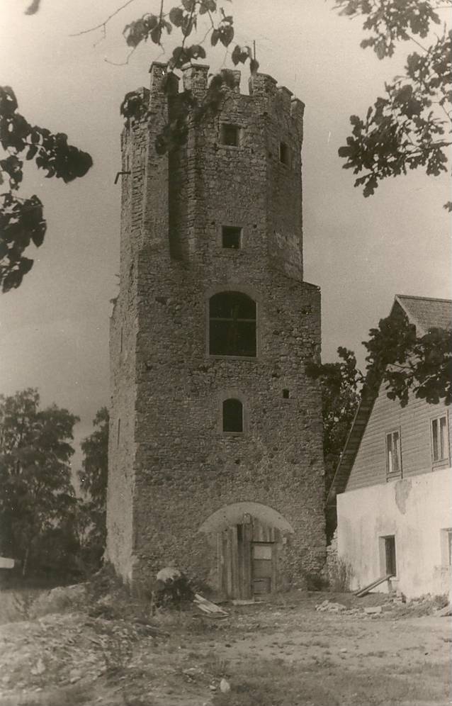 Porkuni Castle Tower