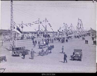 The port of Tallinn on the day of the arrival of the king of Sweden, Gustav V.  similar photo