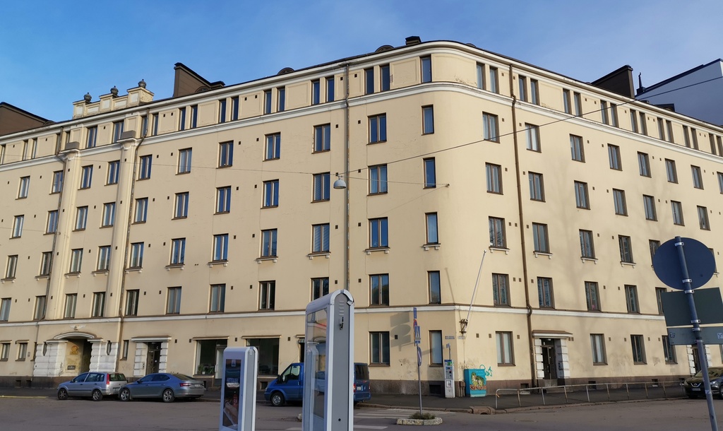 Asunto Oy Brahen taloa rakennetaan, Itäinen Brahenkatu 11. - Porvoonkatu 11 - 13. rephoto