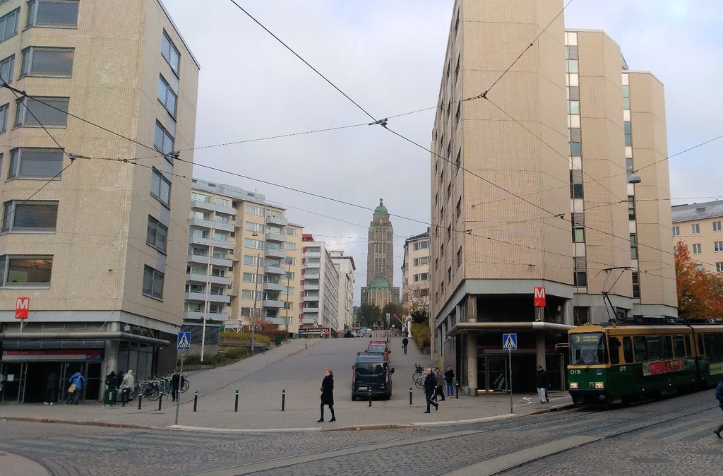 Jehovan todistaja, insinööri Kaarlo Hartevan esitelmää mainostava kulkue rephoto