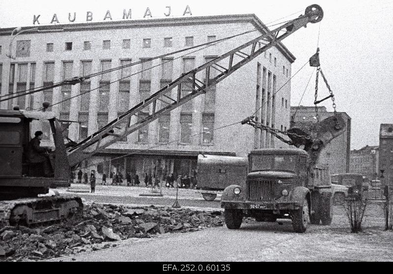 Construction site "Inturisti" for the construction of a 22-storey hotel.