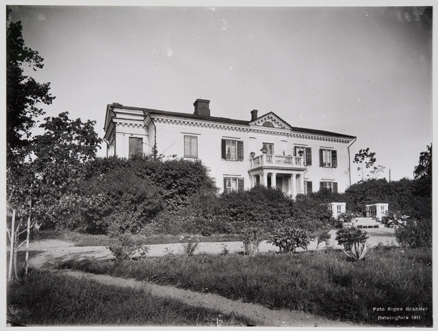 Herttoniemen Manor