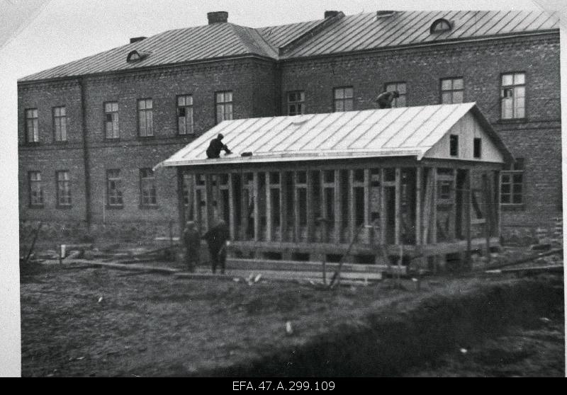 2. The Fußball Army [casters, exercises, sports competitions, etc. ].