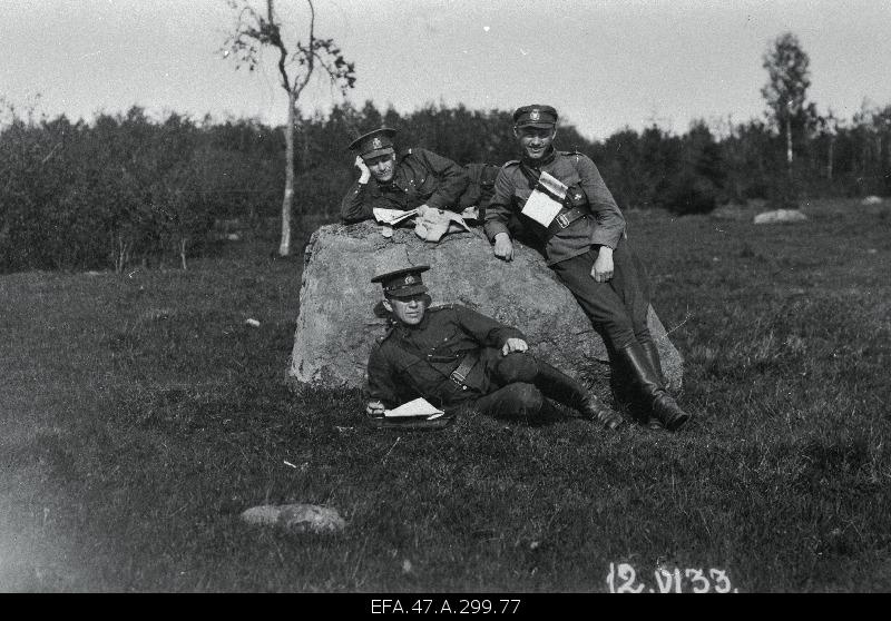 2. The Fußball Army [casters, exercises, sports competitions, etc. ].