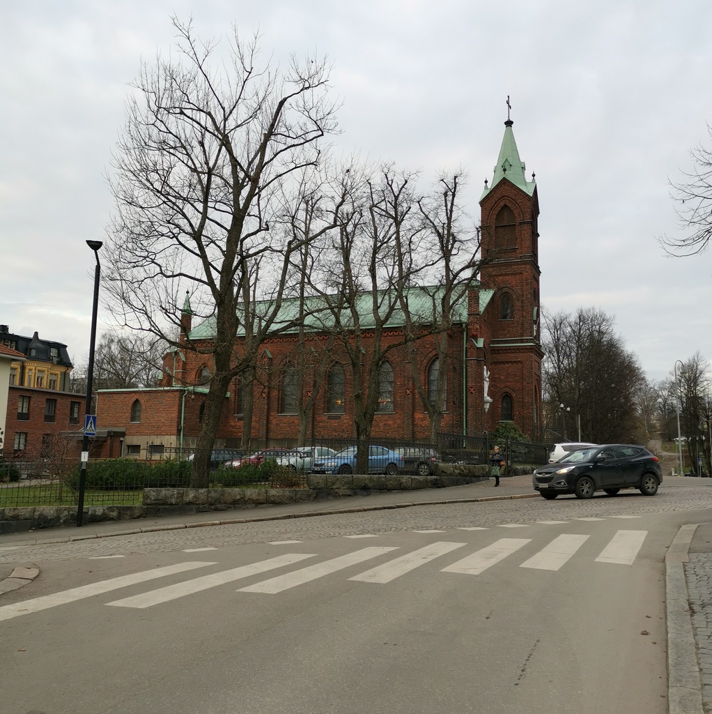 Katolinen Pyhän Henrikin kirkko, Puistokatu 1a. rephoto