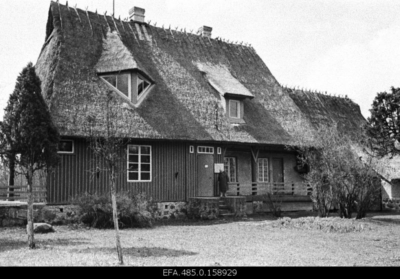 Painting Artist Ants Laikmaa House Museum in Taebla.