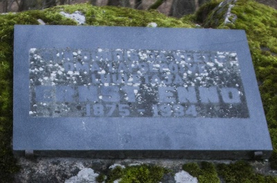 Memorial stone at Ernst Enno's birthplace Valgutas rephoto