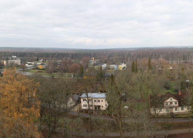 View from Paide Valli Tower to the flat landscape rephoto