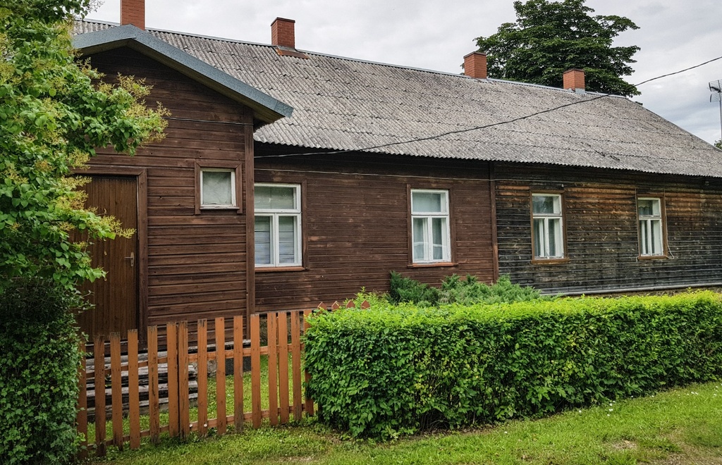 Vändra, Old Tn 88, old post office rephoto