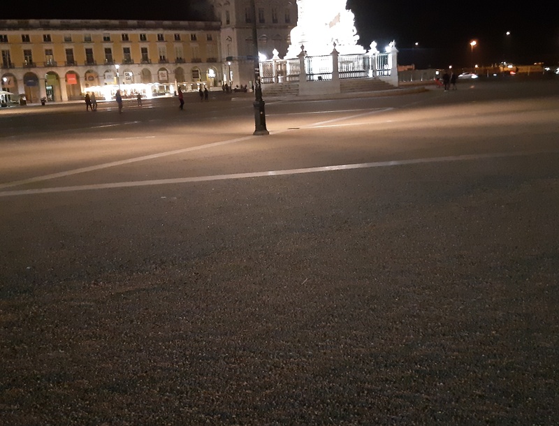 Ardina e vendor de capilé 1908 Photo by Joshua Benoliel 1 - lang rephoto