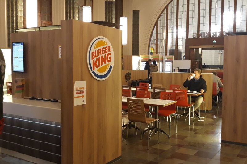 Catering hall of the Helsinki Station Restaurant rephoto