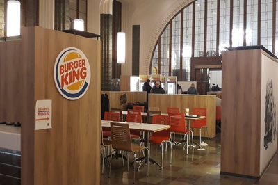 Catering hall of the Helsinki Station Restaurant rephoto