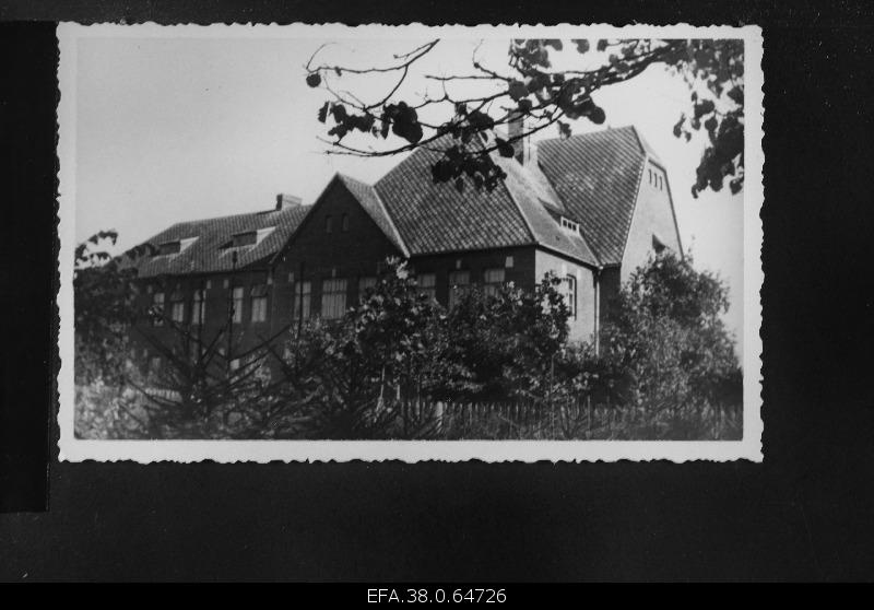 Paide German school outdoor view.