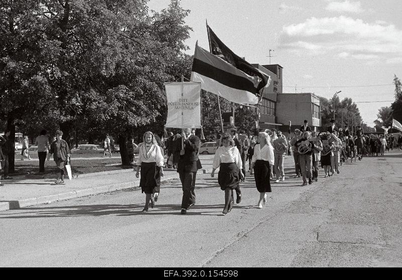 Estonian Academy of Agriculture students train on the opening day of the academic year.
