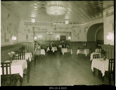 Tallinn Maritime Club Dining Hall.  duplicate photo