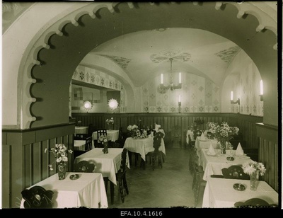 Tallinn Maritime Club Dining Hall.  duplicate photo