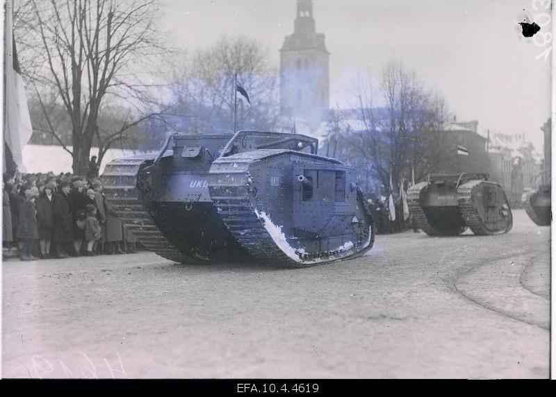Paradise of tanks on the Freedom Square.