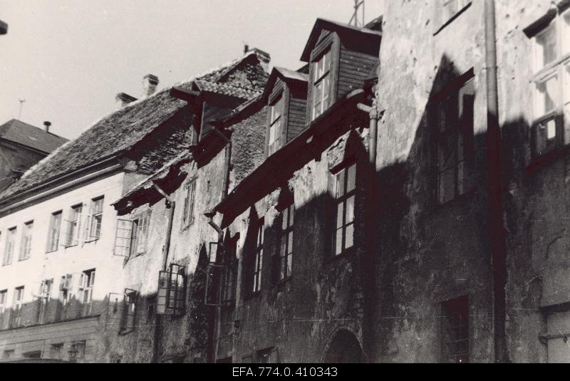 View of the street buildings of the Säde (Sacred Spirit).
