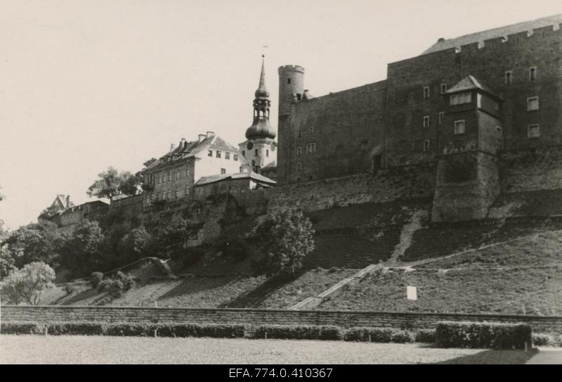 View Toompea.