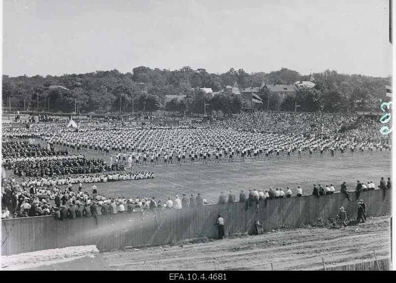 Performance of the winners on the sports day.