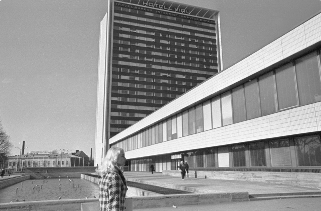 Tallinn. "viru" hotel.