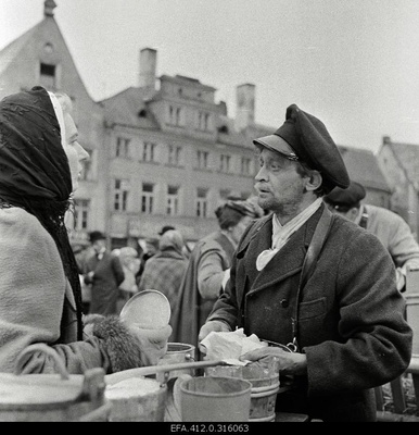 Filming "Mäeküla milkman" at Raekoja Square. Jüri Järvet - Mountain Village milkman Tõnu Prillupina  similar photo
