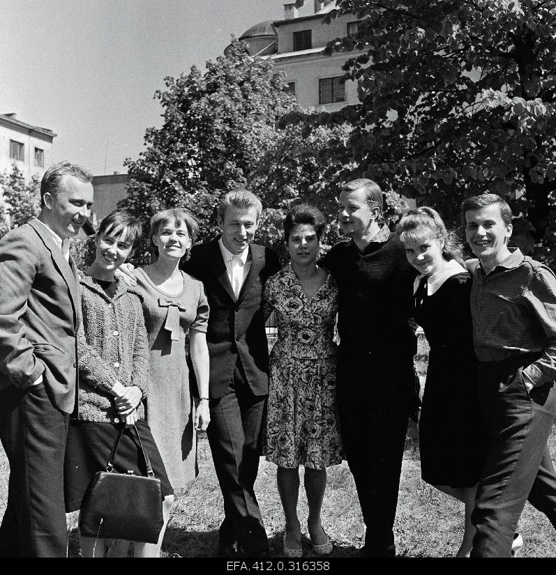 The best graduates of the conservatory's stage art cathedral.