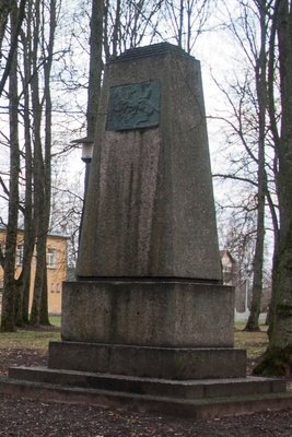 Monument of the War of Independence rephoto