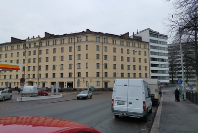 Asunto Oy Brahen taloa rakennetaan, Itäinen Brahenkatu 11. - Porvoonkatu 11 - 13. rephoto