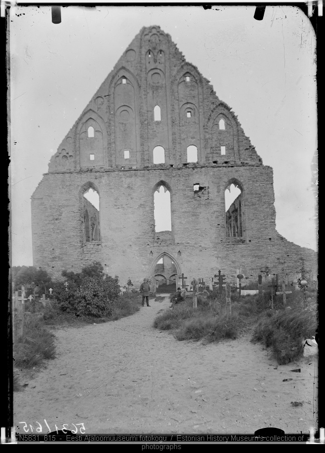 Pirita kloostri varemed