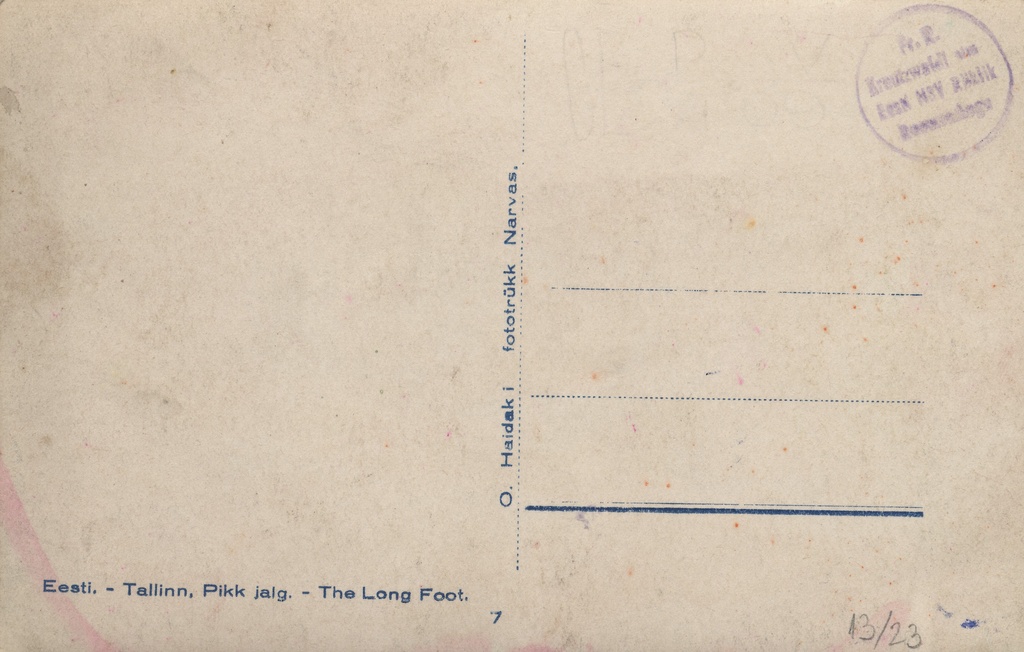 Estonian-Tallinn : Long Foot = The Long Foot
