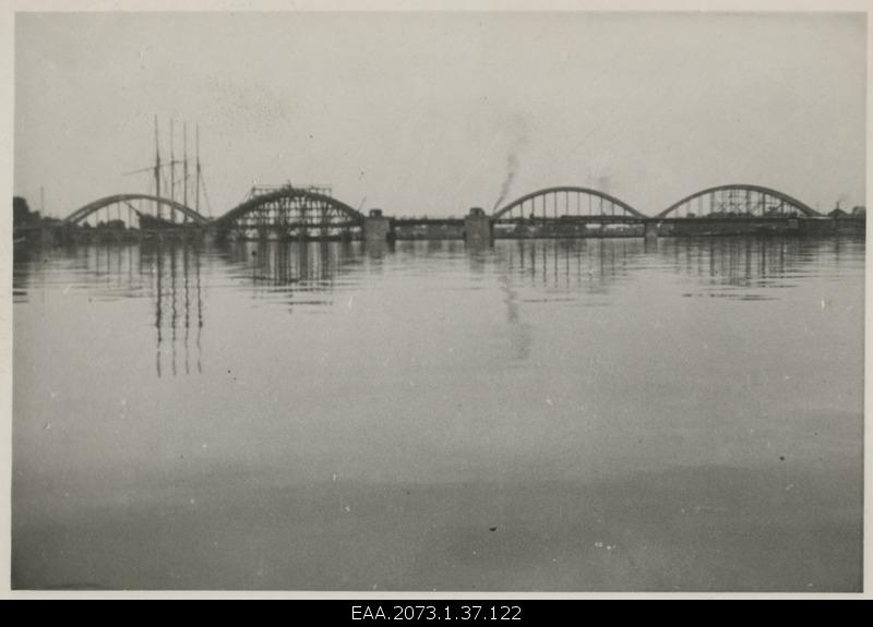 Construction of Pärnu Suursilla, general view of the bridge ready