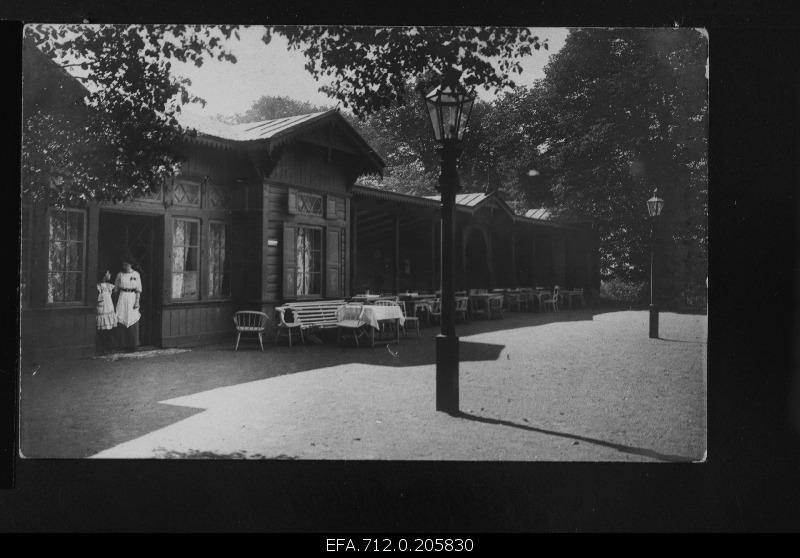 View of the cafe building [Kadriorus].