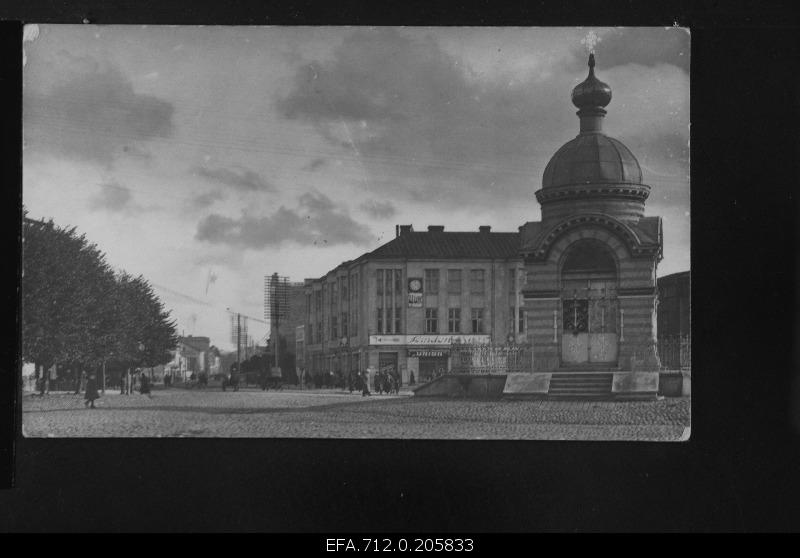 View of the 4 building of Narva Highway and the cafe Linden located there.