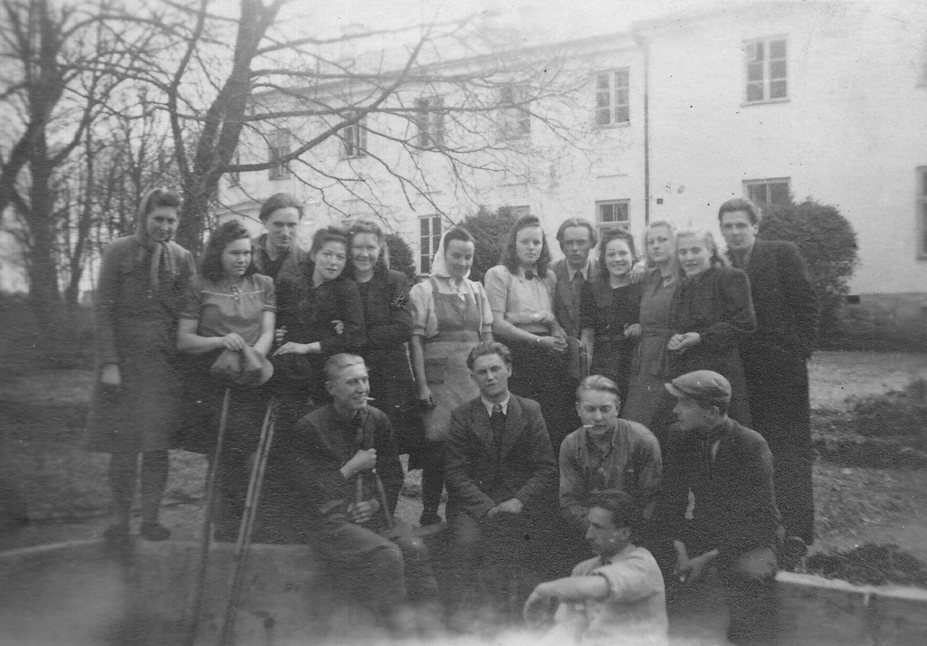 Polli Manor. Beginning of the 1950s