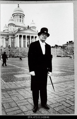 Honorary Doctor of the University of Helsinki Jaan Kross on the Senate Square in Helsinki.  similar photo