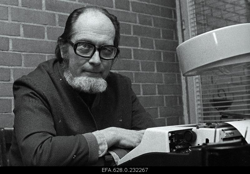 Writer Jaan Kross.