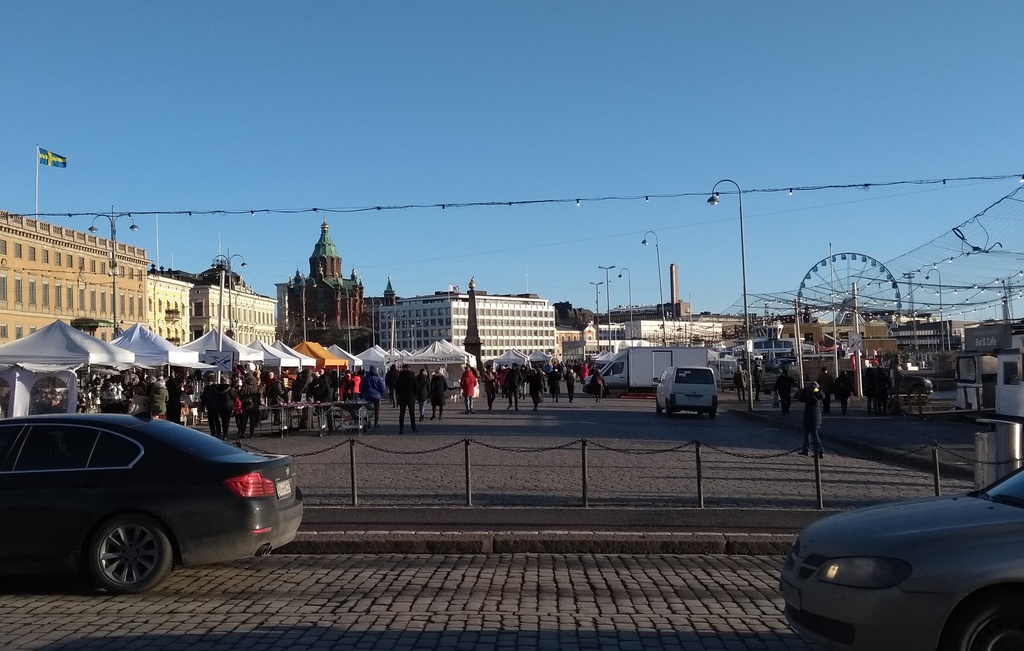 Kauppatori Etelärannalta päin rephoto