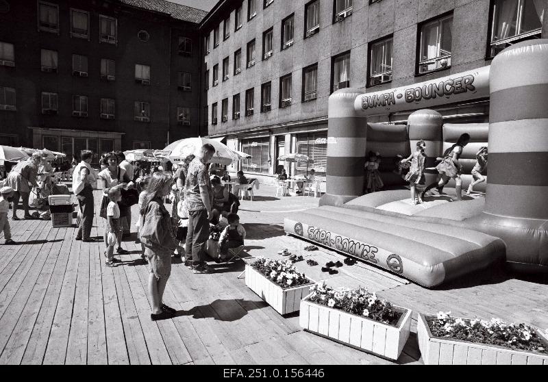 Summer cafe and children's playground on Viru Street.