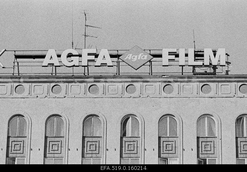 Agfa film advertisement Freedom Square on the roof of 10 buildings.