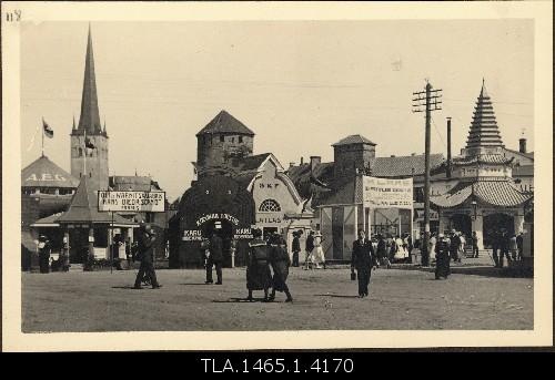 Exhibition Square (Tornide Square).
