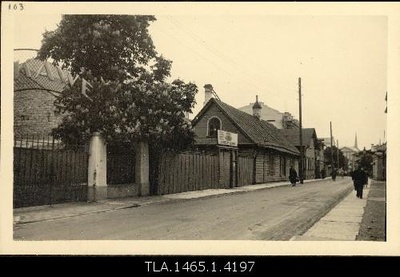 Houses on the Little Roosikrants Street, dismantled in 1935.  duplicate photo