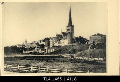 View of the Mount of the Beach Gate, the church of Oleviste.  duplicate photo