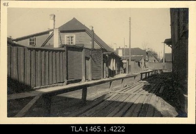 Jõe street (Kanal-gasse); houses demolished in 1935.  similar photo