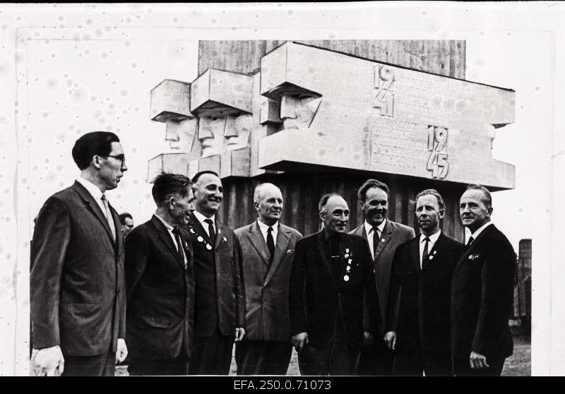 War veterans at the opening of the Memorial of the Tehumard battle. From the left: target Heimar Alas, artillery officer Oskar Int, tank controller Bernhard Rubinštein, artillery commander Nikolai Ilves, anti-tank firearm manager Jalmar Laum, directer Albert Lepik, driver Kaljo Palu and battery commander Vello Rand.