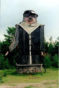 Big Toll Ninase - Reshaped windmill representing Toell the Great. The author gives the explicit right to publish the picture under the condition that the publisher provides the author's name and the link to his site www.melkon.lv.