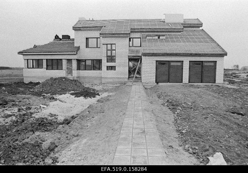 A house built by as Kodala in Järveküla.
