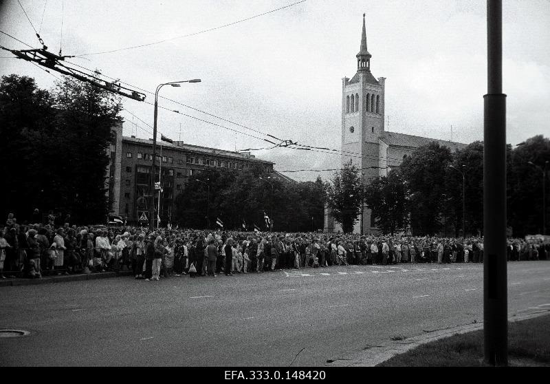 View of the Freedom Square in the lighting of the Baltic Freedom Square Molotov - Ribbentrop Pact on the 51st anniversary of its conclusion.