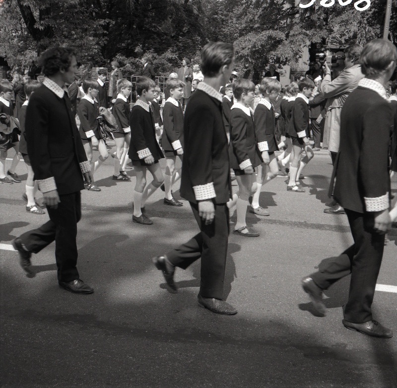 III Song and Dance Train of the School Orders.